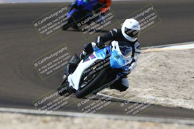 media/Sep-21-2025-TrackDaz (Sun) [[277c75b276]]/B Group/1220pm (Turn 2)/